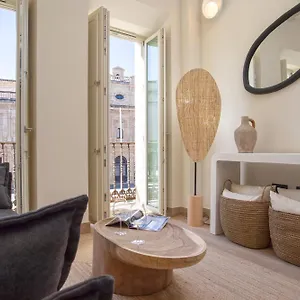 https://genteel-home-san-francisco-suites.es-andalucia.com